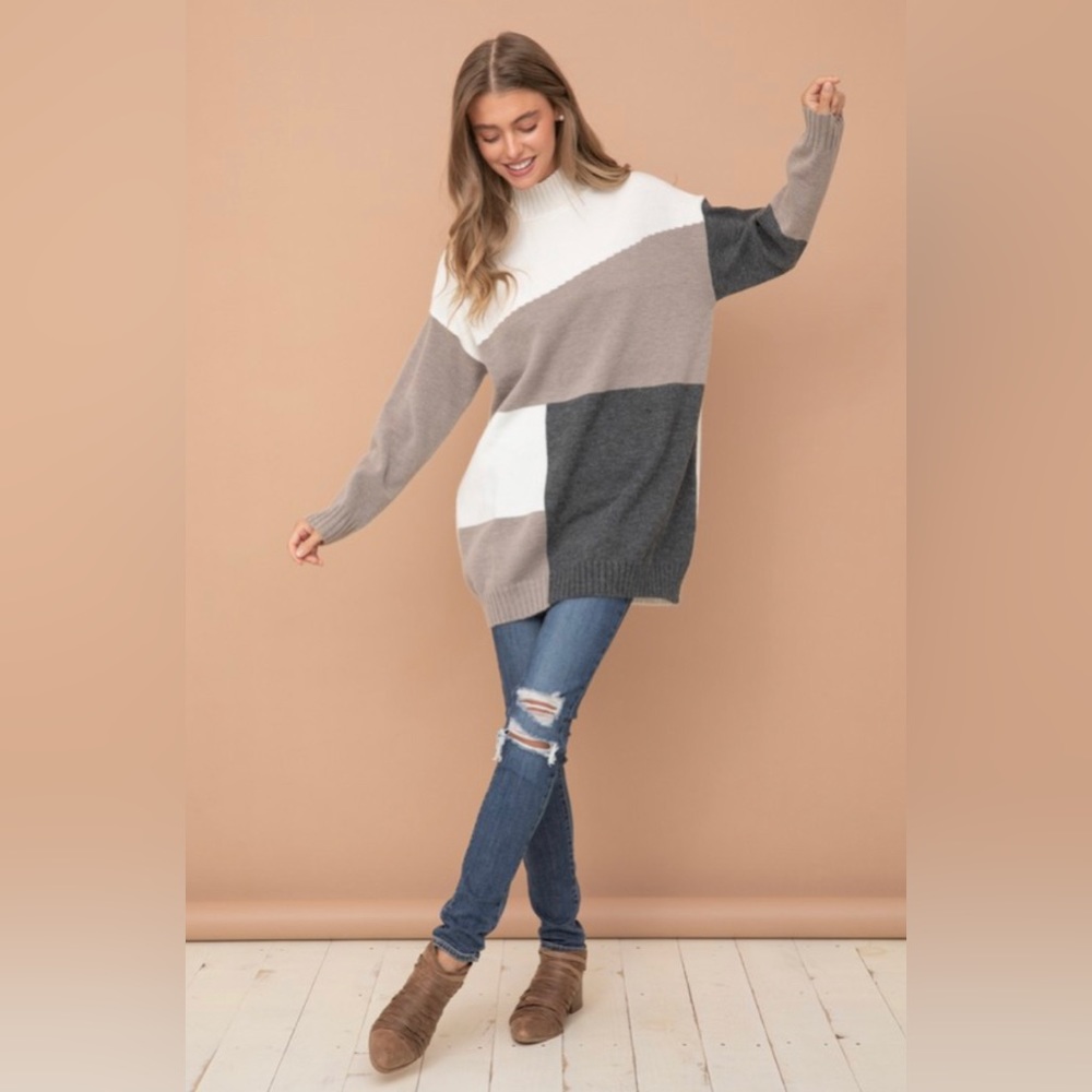 Color block sweater - Picture 12 of 13